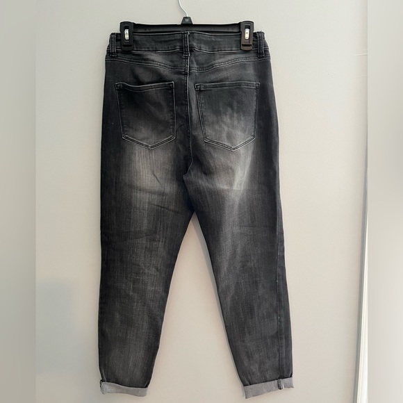 Rewash High-Rise Black Gray Distressed Stretch Cuffed Jean - Picture 4 of 4
